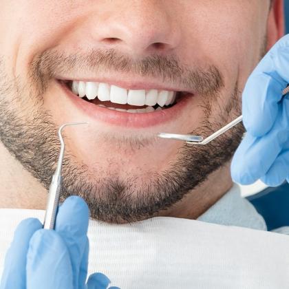 Minden parodontológus fogorvos, de nem minden fogorvos parodontológus